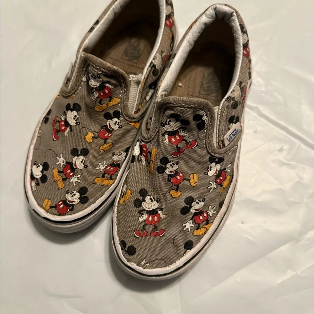 Vans Disney Kids Mickey Mouse Shoes Size 12.5 Slip-On Gray/White - Picture 4 of 9